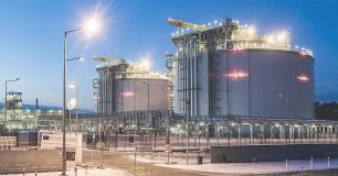 Stainless steels in Cryogenic Applications